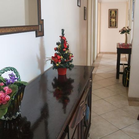 4 dormitórios no Guarujá, próximo ao Aquário! Sinta-se em casa! Esterno foto