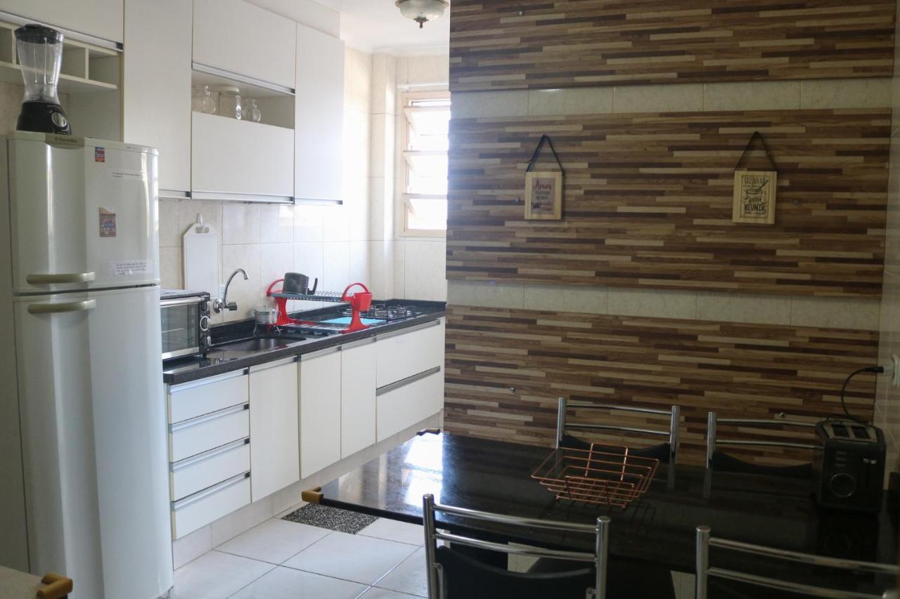 4 dormitórios no Guarujá, próximo ao Aquário! Sinta-se em casa! Esterno foto